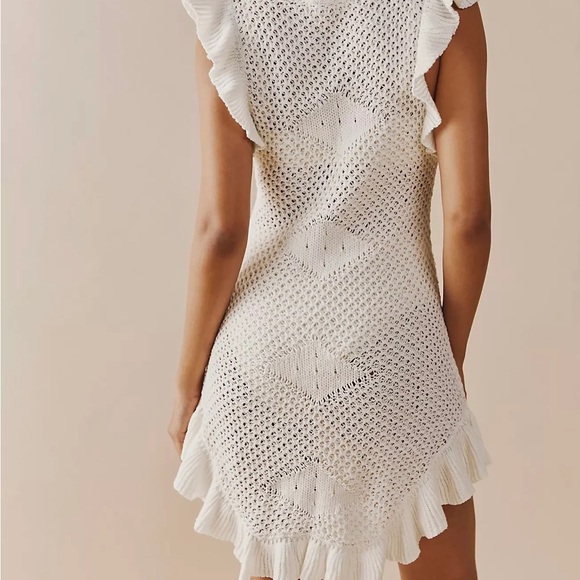 Free People - Picture 2 of 4